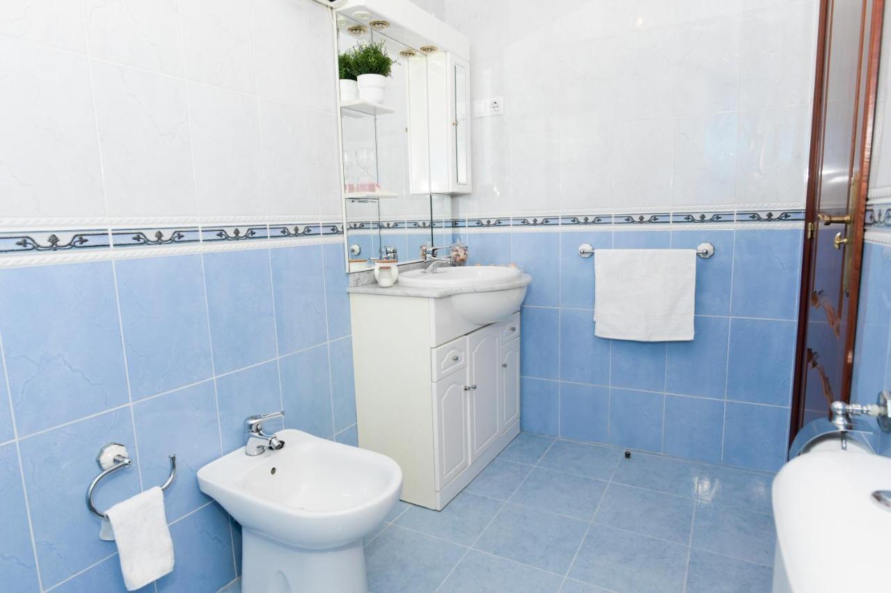 Velayli - Apartamento En El Centro De Finisterre Bagian luar foto